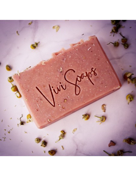 Honey soap - Exfoliating soap with Swiss honey and pink clay