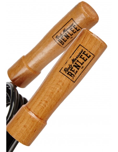 With the BENLEE Jolly skipping rope for an effective and quick workout