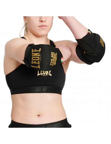 Elbow pads for martial arts - buy in the Swiss online shop