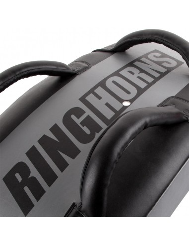 Ringhorns Charger Strike Shield: Your kickpad for maximum power!
