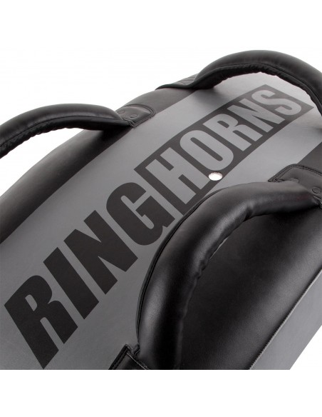 Ringhorns Charger Strike Shield: Your kickpad for maximum power!
