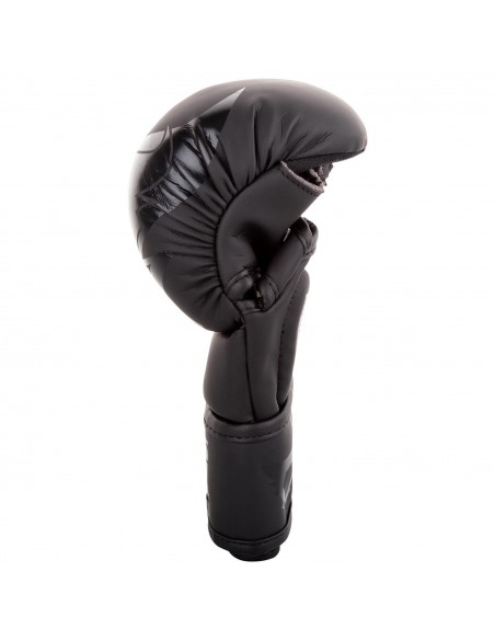Top protection & comfort: The Ringhorns Charger sparring gloves