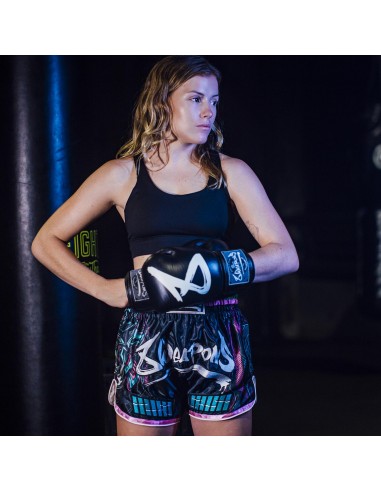 Avec les 8 WEAPONS Samurai Cyber Shorts, le succès du Muay Thai est assuré !