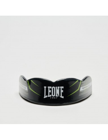 Proteggi il tuo sorriso con il MOUTHGUARD REVO FLUO di Leone