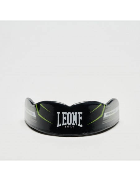 Protège ton sourire avec le REVO FLUO MOUTHGUARD de Leone