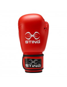 Acquista i guanti da competizione IBA Red presso il Rivenditore Ufficiale Svizzero 2