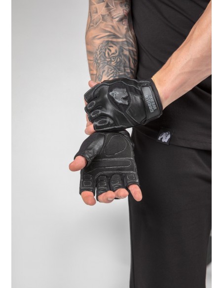 Gorilla Wear Mitchell Gloves: For a strong grip during training