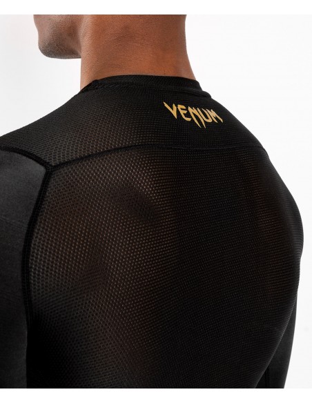 Venum G-Fit rashguard a manica lunga: aumenta le tue prestazioni nelle arti marziali