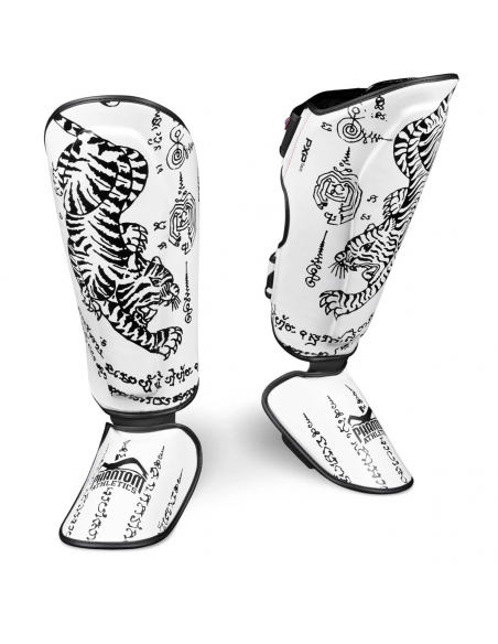 Parastinchi per la Muay Thai con il tradizionale design Sak-Yant