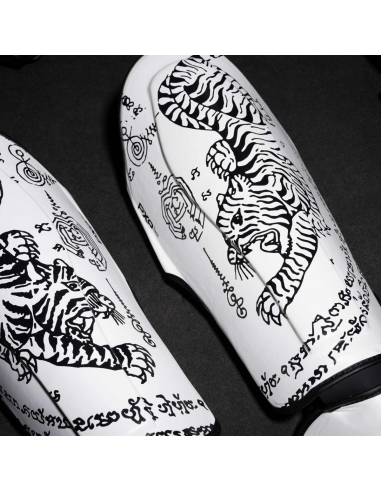 Phantom Muay Thai Schienbeinschutz Weiss