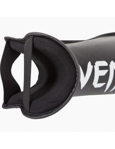 Shin guard Challenger - Venum buy in our swiss online shop