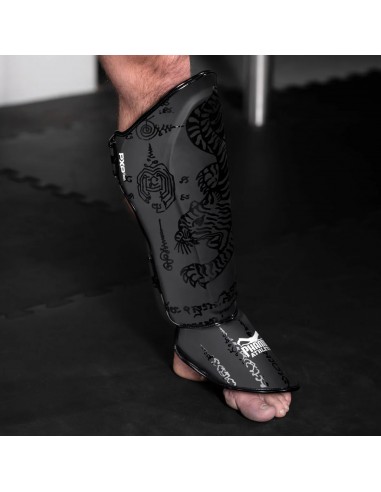 Phantom Schienbeinschoner Muay Thai Schwarz