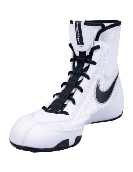Nike Machomai 2: le scarpe perfette per i pugili veloci
