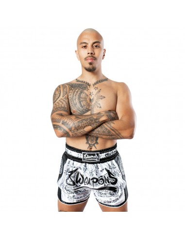 Sak Yant Tigers - Short Muay Thai Carbon de 8 Weapons acheter en ligne