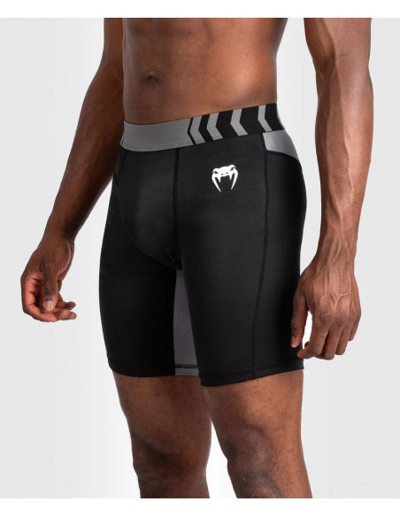 Venum Scopri i pantaloncini Tempest Vale Tudo da uomo