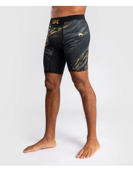 Venum UFC Authentic Fight Night Vale Tudo Shorts Black/Gold
