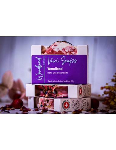 Sapone naturale vegano del bosco: coccole con l'argilla rossa