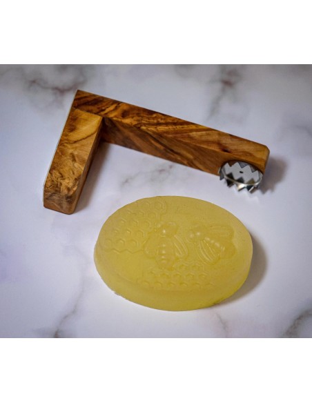 Porta sapone magnetico in legno d'ulivo naturale - Vivi Soaps