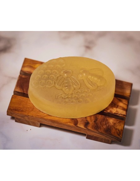 Vivi Soaps: Elegant soap dish in pallet design