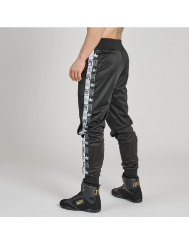 Le confort rencontre le style : ton pantalon d'entraînement Leone ICONIC