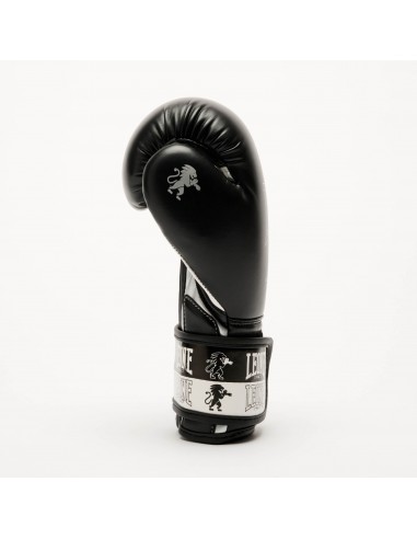 Discover Leone Iconic children's boxing gloves now