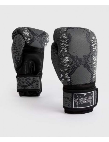 Venum Potenti ed eleganti: i guantoni da boxe Amazonia