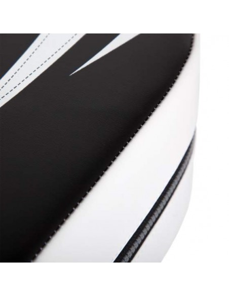 Venum Absolute Square: Your Kick Shield Partner