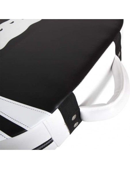 Venum Absolute Square: Your Kick Shield Partner