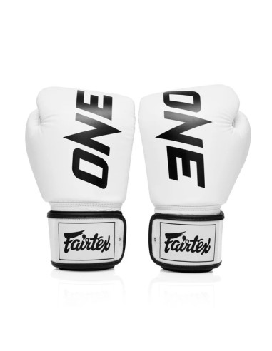 ONE Championship Gloves: Pure Fairtex quality