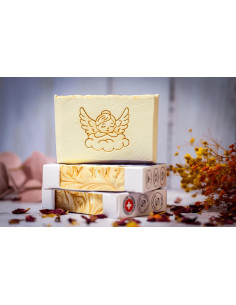 Sapone fatto a mano al profumo di girasole e legno di sandalo