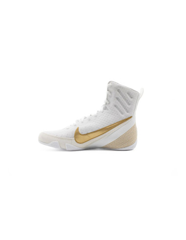 Acquista le scarpe da boxe Nike Machomai 3 in bianco/oro in Svizzera