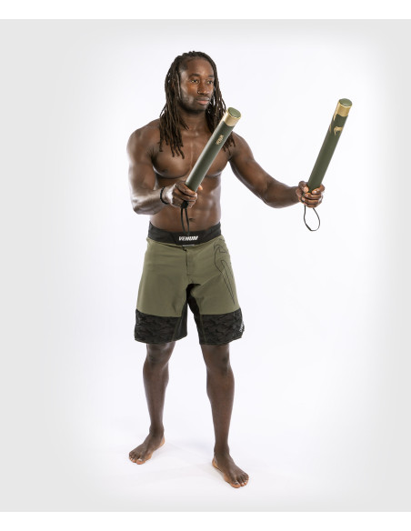 Augmentez votre vitesse avec les bâtons de boxe Venum Pro