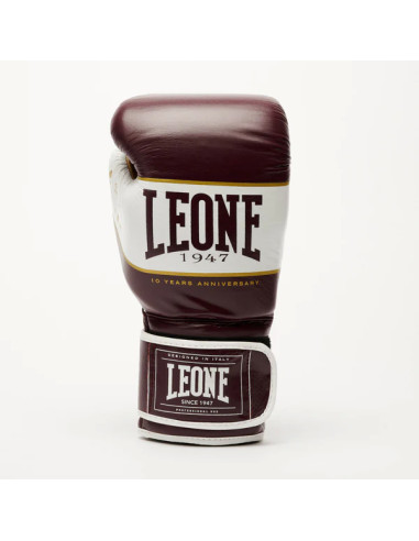 Look vintage et puissance des gants de boxe Leone Shock X