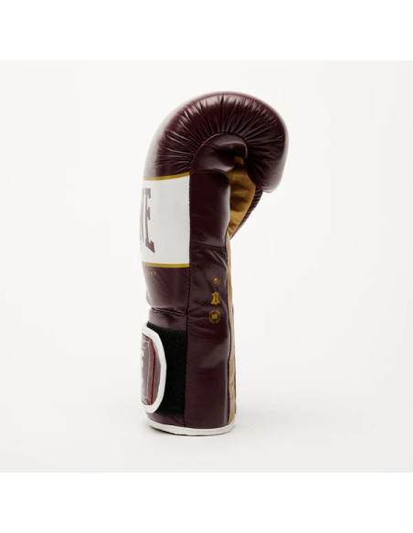 Look vintage et puissance des gants de boxe Leone Shock X