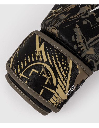 Venum Ivander boxing gloves for explosive punches