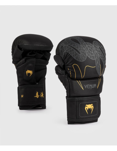Protect yourself with Venum Serpenti MMA sparring gloves