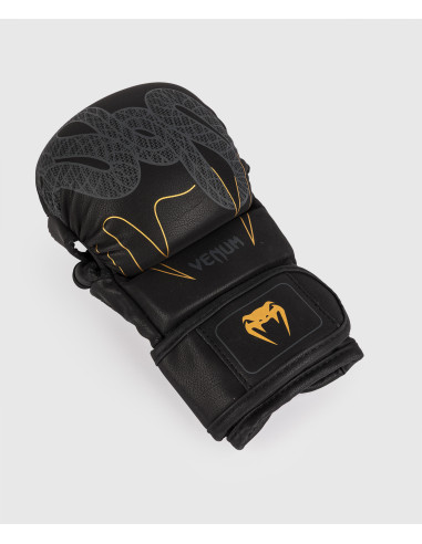 Protect yourself with Venum Serpenti MMA sparring gloves