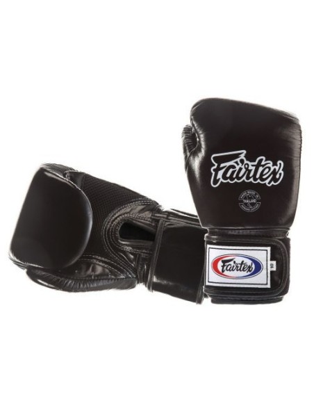 Top quality from Thailand: Fairtex BGV1 boxing gloves in black