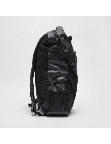 Flag backpack AC954 by Leone with mesh and front pocket