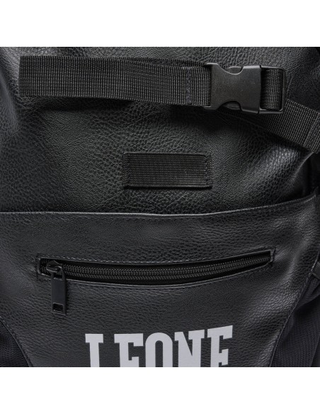 Flag backpack AC954 by Leone with mesh and front pocket