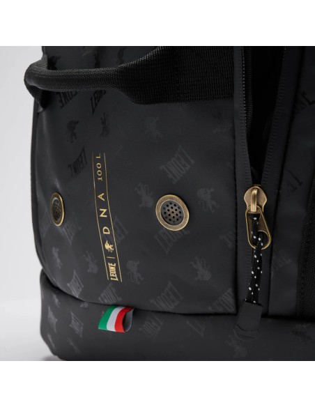 Stylish Leone DNA XXL bag in black with zip