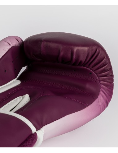 Acquista i guantoni da boxe Venum Iris da donna, color prugna e bianco