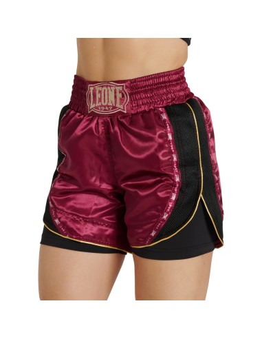 Train comfortably with the Leone Classic Thai boxing pants for women
