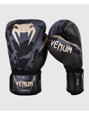 Acquista online i guantoni da boxe Venum Impact Dark Camo.