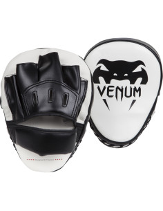 Venum Pratzen Light Focus Mitts Black - acquista nel nostro negozio svizzero online