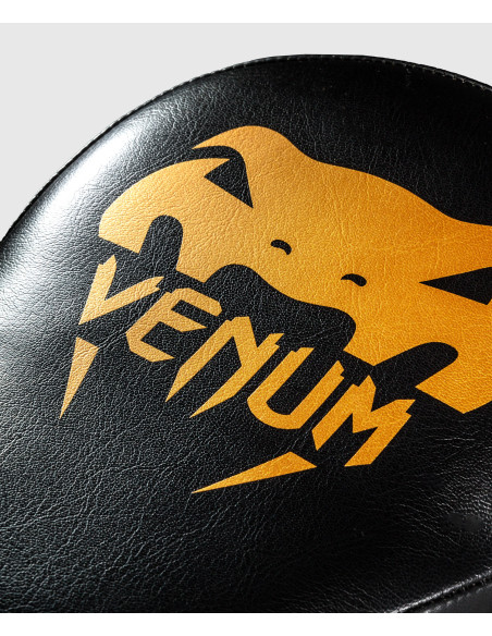 Acheter des mitaines Light Focus Mitts Black - Venum dans la boutique en ligne suisse