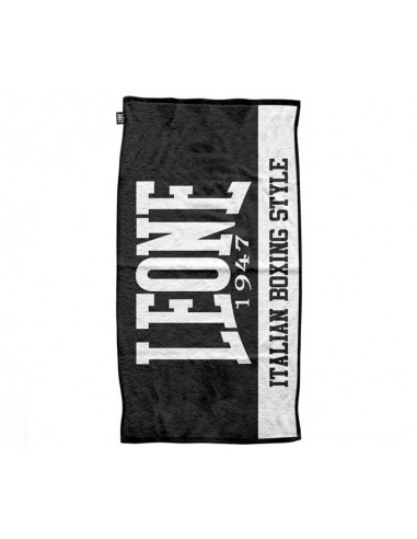 Leone 1947: The perfect bath towel for the gym & shower