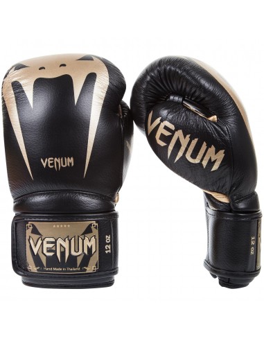 Puissance ultime : Venum Gants de boxe Giant 3.0 en or de Venum