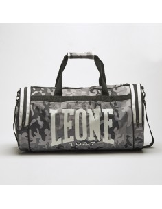 Camouflage sports bag from Leone1947 in grey with us at Vikingstore