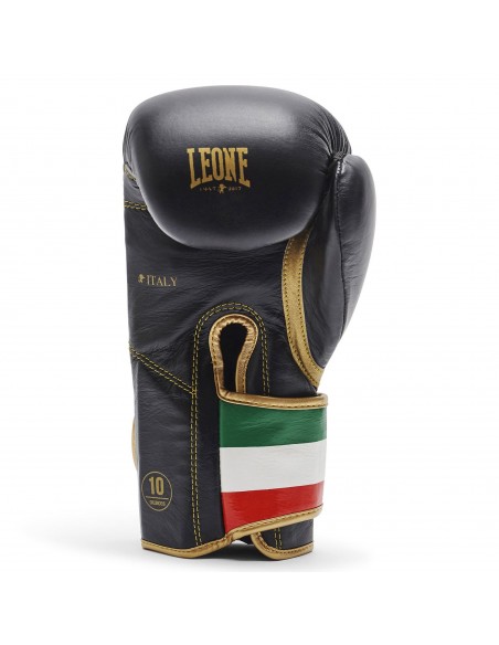 Italian quality: Leone leather boxing gloves Italy in black